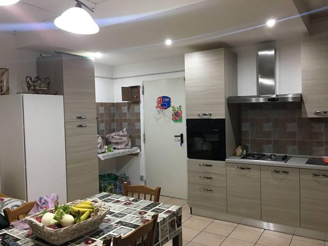 VILLETTA A SCHIERA DI TESTA AD ANTEGNATE Antegnate