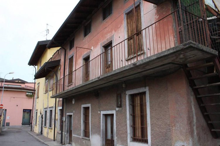 PORZIONE DI CASA IN CENTRO STORICO Palosco