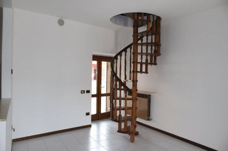 CASA INDIPENDENTE!!!