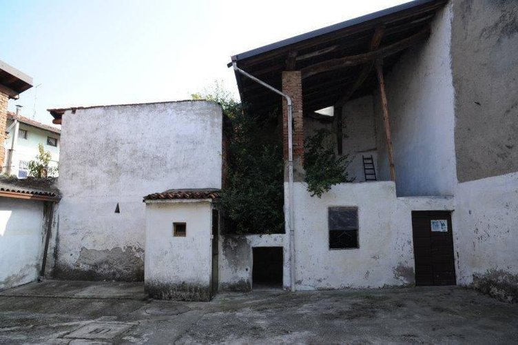 Plurilocale Cividate al Piano