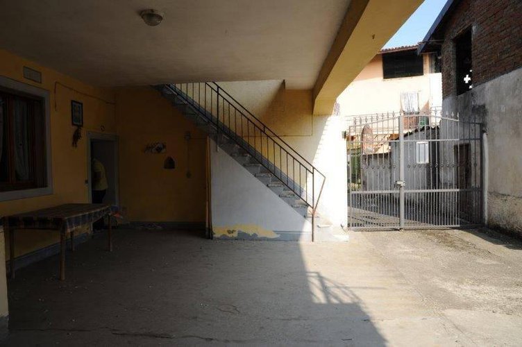 Plurilocale Cividate al Piano