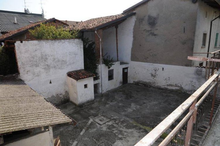 Plurilocale Cividate al Piano