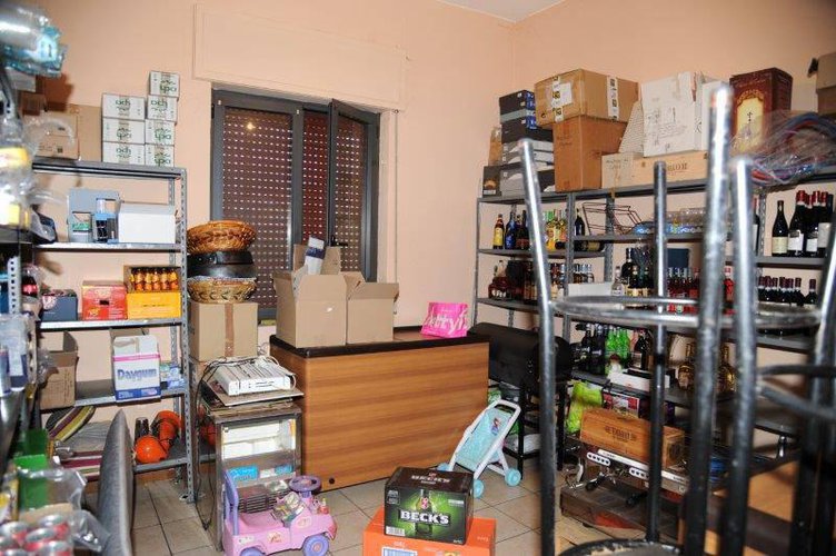 Negozio Cividate al Piano