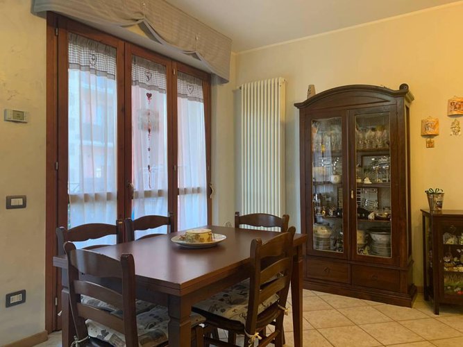 TRILOCALE RECENTE PER 4 RESIDENZE IN ROMANO DI LOMBARDIA Romano di Lombardia