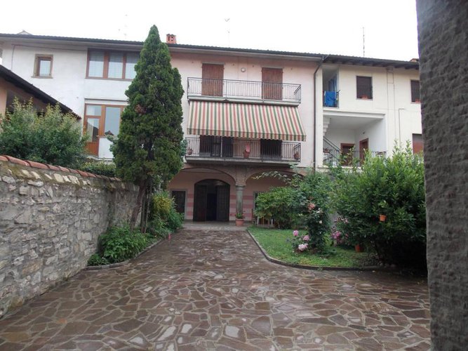 CASA UNA PAROLA CON TANTE POSSIBILITÀ' !!! Grumello del Monte