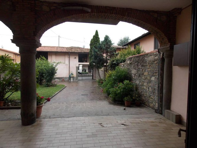 CASA UNA PAROLA CON TANTE POSSIBILITÀ' !!! Grumello del Monte