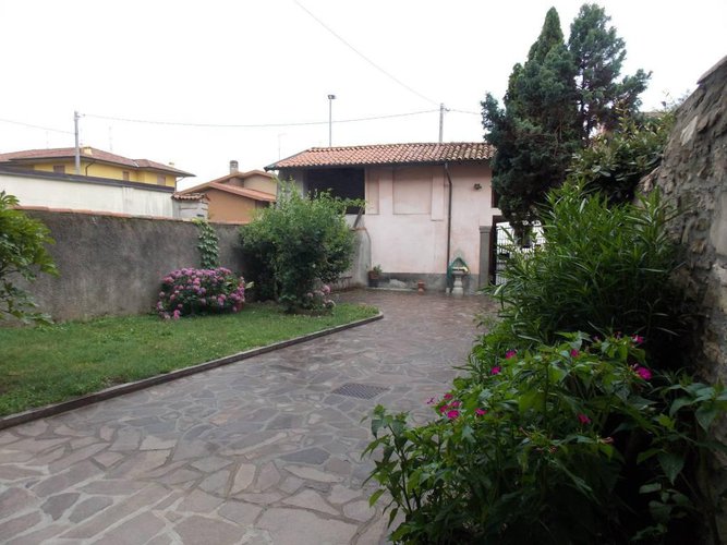 CASA UNA PAROLA CON TANTE POSSIBILITÀ' !!! Grumello del Monte