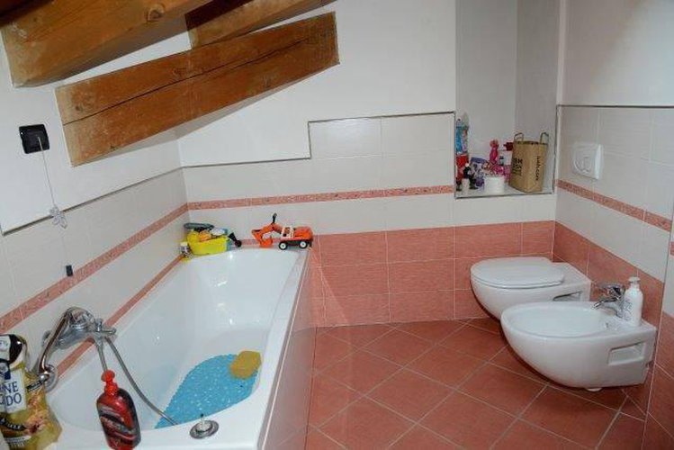 DUPLEX IN FARA OLIVANA CON SOLA Fara Olivana con Sola