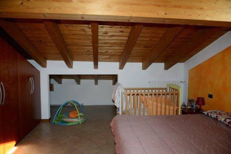 DUPLEX IN FARA OLIVANA CON SOLA Fara Olivana con Sola