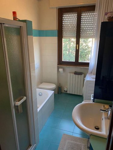 TRILOCALE RISTRUTTURATO CON AUTORIMESSA Covo