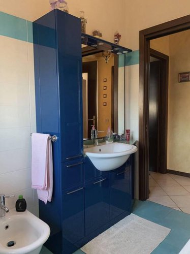 TRILOCALE RISTRUTTURATO CON AUTORIMESSA Covo