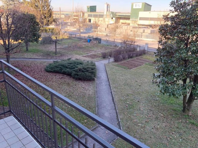 TRILOCALE RISTRUTTURATO CON AUTORIMESSA Covo