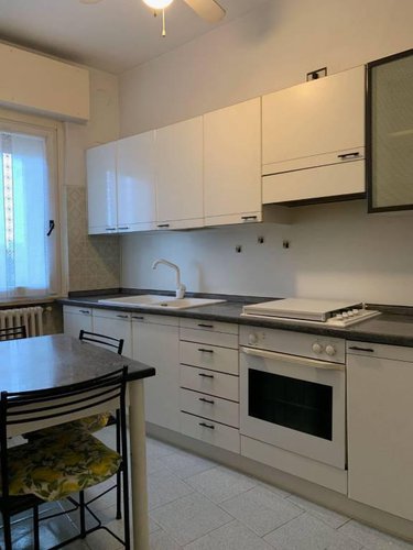 AMPIO BILOCALE ARREDATO A ROMANO DI LOMBARDIA Romano di Lombardia