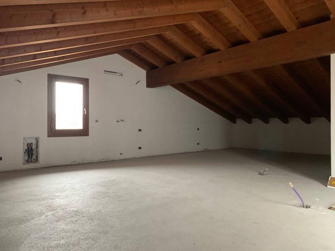 AFFARE!! NUOVI APPARTAMENTI IN VILLA Cologno al Serio