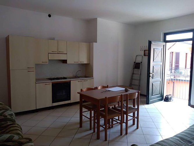 BILOCALI IN VENDITA A FARA OLIVANA CON SOLA Fara Olivana con Sola