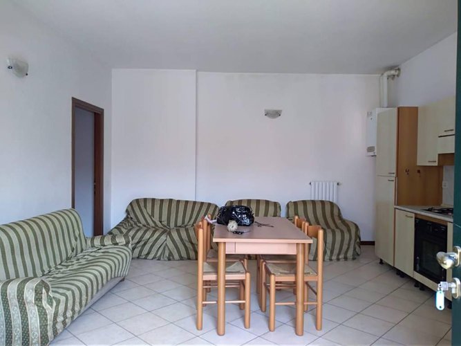 BILOCALI IN VENDITA A FARA OLIVANA CON SOLA Fara Olivana con Sola