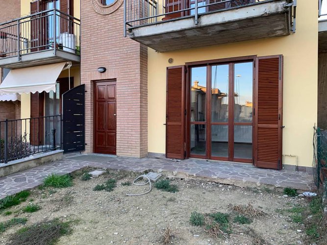 RECENTE BILOCALE CON GIARDINO AD ANTEGNATE