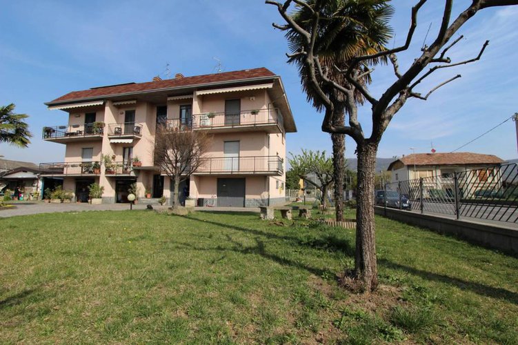 GRUMELLO DEL MONTE Grumello del Monte