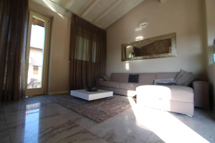 CASA DA RIVISTA!! Telgate