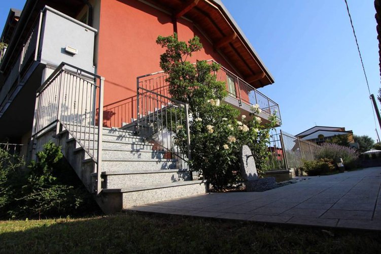 CASA DA RIVISTA!! Telgate