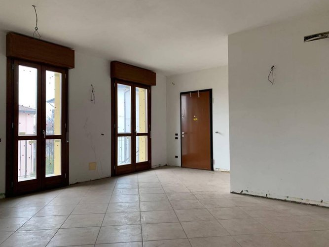 TRILOCALE IN VILLA CON FINITURE A SCELTA Romano di Lombardia