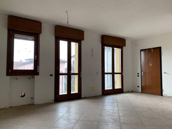 TRILOCALE IN VILLA CON FINITURE A SCELTA Romano di Lombardia