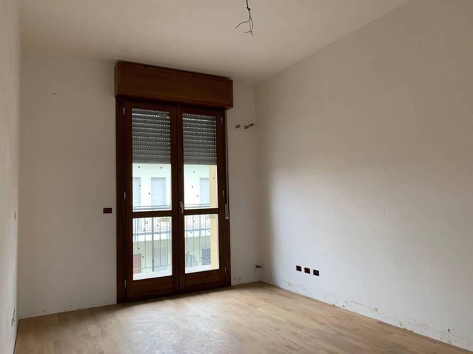 TRILOCALE IN VILLA CON FINITURE A SCELTA Romano di Lombardia