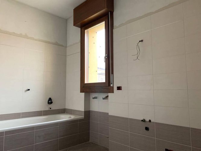 TRILOCALE IN VILLA CON FINITURE A SCELTA Romano di Lombardia