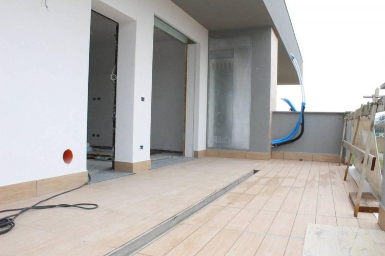 STREPITOSO APPARTAMENTO!! Calcinate