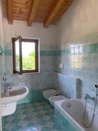 TRILOCALE RECENTE MAI ABITATO Calcio