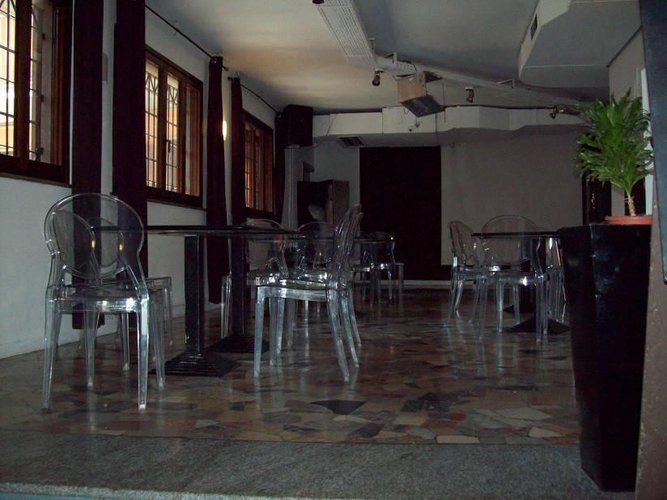 VENDESI ATTIVITA' BAR Fara Olivana con Sola