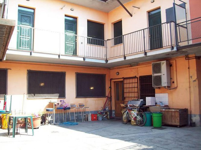 VENDESI ATTIVITA' BAR Fara Olivana con Sola