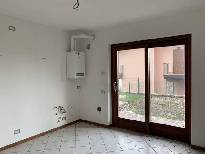 VILLA A SCHIERA Adrara San Martino