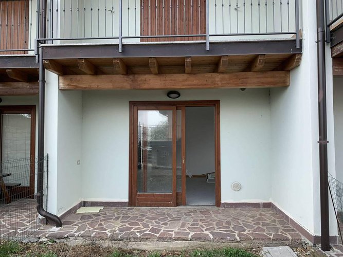 VILLA A SCHIERA Adrara San Martino