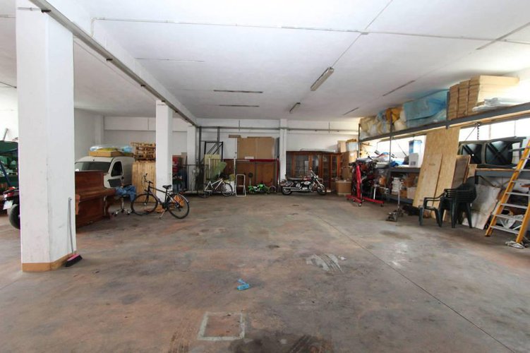 CAPANNONE IN VENDITA A TELGATE Telgate