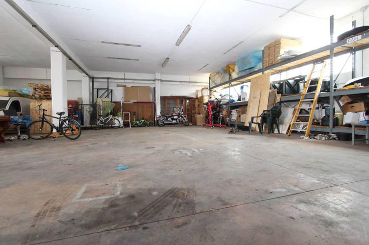 CAPANNONE IN VENDITA A TELGATE Telgate