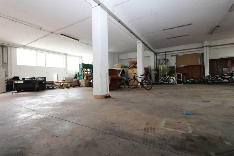 CAPANNONE IN VENDITA A TELGATE Telgate