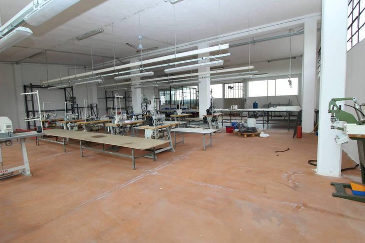 CAPANNONE IN VENDITA A TELGATE Telgate