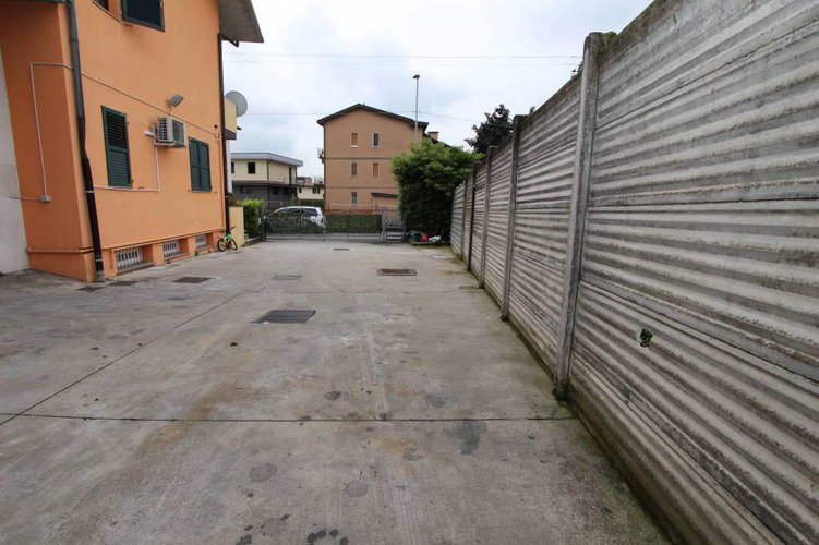 CAPANNONE IN VENDITA A TELGATE Telgate