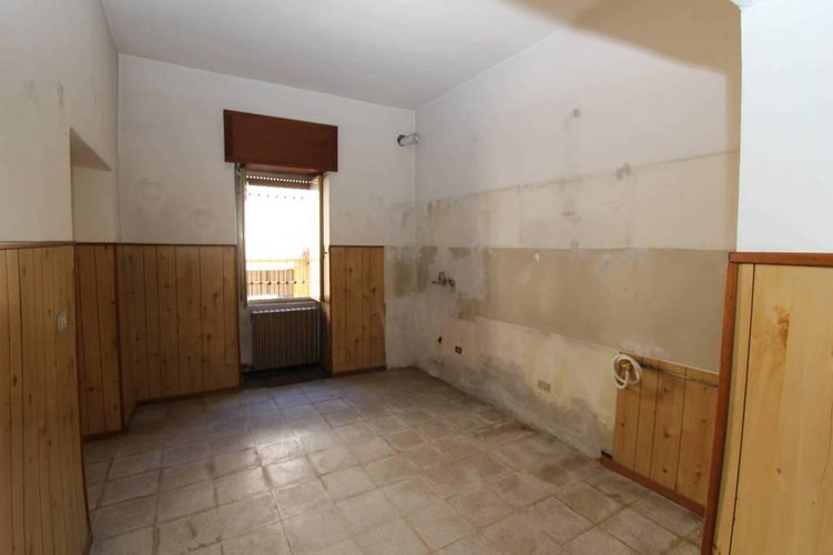 ESCLUSIVA CASA DI CORTE COMPOSTA DA DUE APPARTAMENTI Palosco