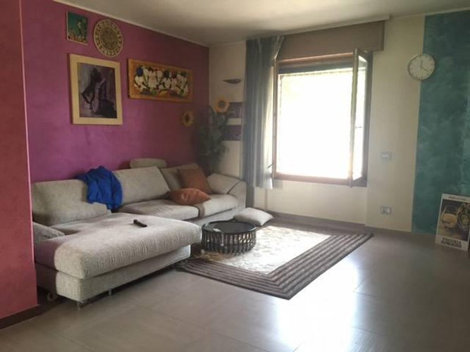 APPARTAMENTO IN VILLA RISTRUTTURATO Ghisalba