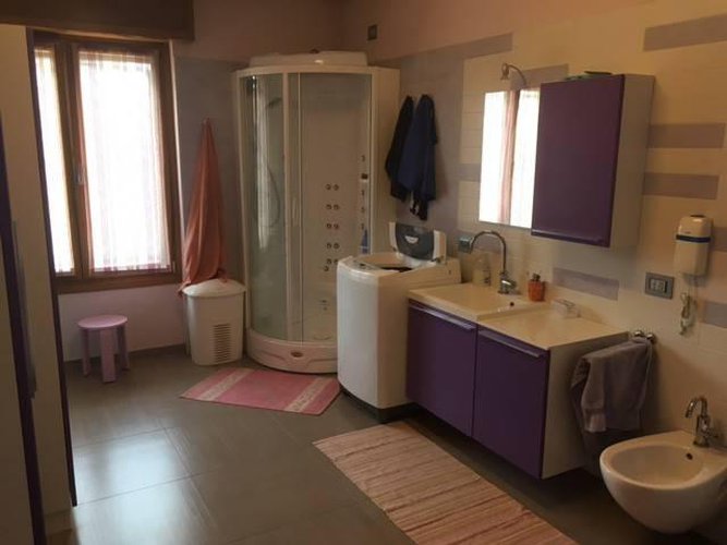 APPARTAMENTO IN VILLA RISTRUTTURATO Ghisalba