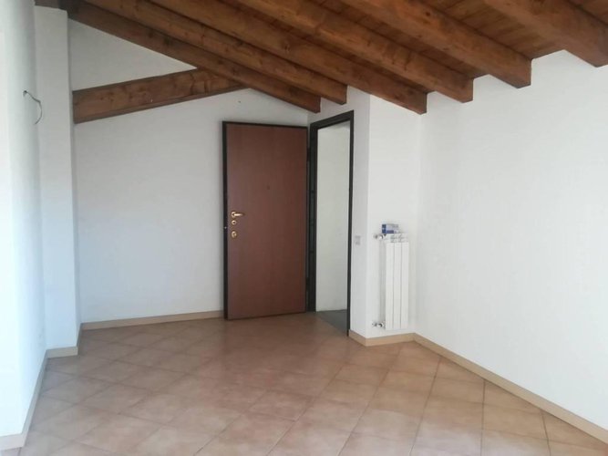 TRILOCALE IN ZONA CENTRALE Palosco