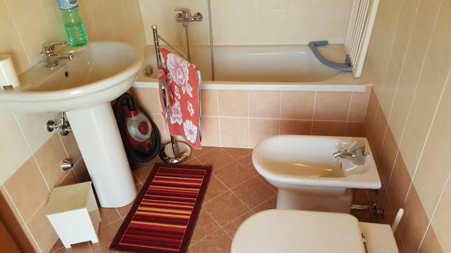 CORTENUOVA DI SOPRA (FRAZ. MARTINENGO) PER GIOVANI SPOSINI!! Cortenuova