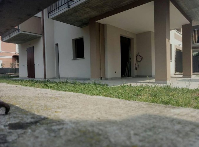 SOLUZIONE RICERCATA!!! PIANO TERRA CON TAVERNA! Castelli Calepio