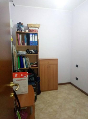 COMODO APPARTAMENTO IN CONTESTO CONDOMINIALE REFERENZIATO E Calcinate