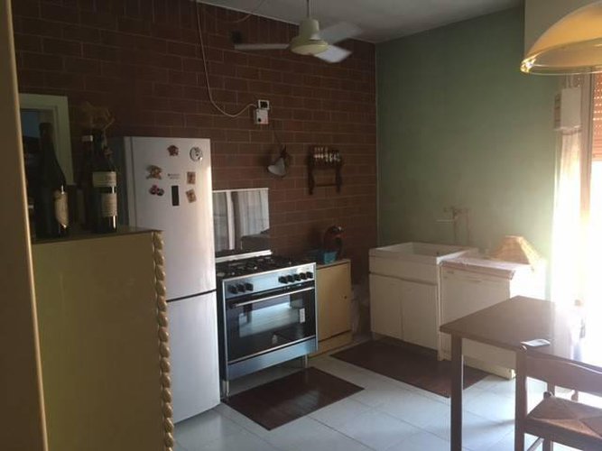 STABILE TERRA-CIELO IN CENTRO Covo