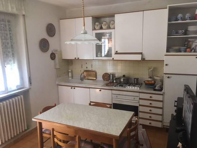 STABILE CIELO-TERRA IN CENTRO PAESE Romano di Lombardia