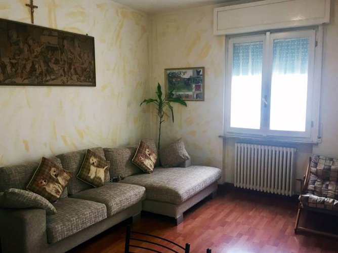 TRILOCALE IN BUONE CONDIZIONI A ROMANO DI LOMBARDIA Romano di Lombardia