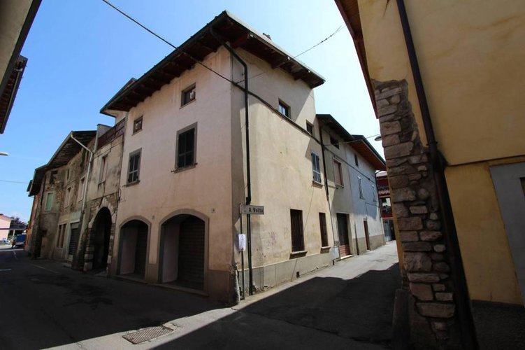 STABILE CIELO – TERRA INDIPENDENTE Palosco